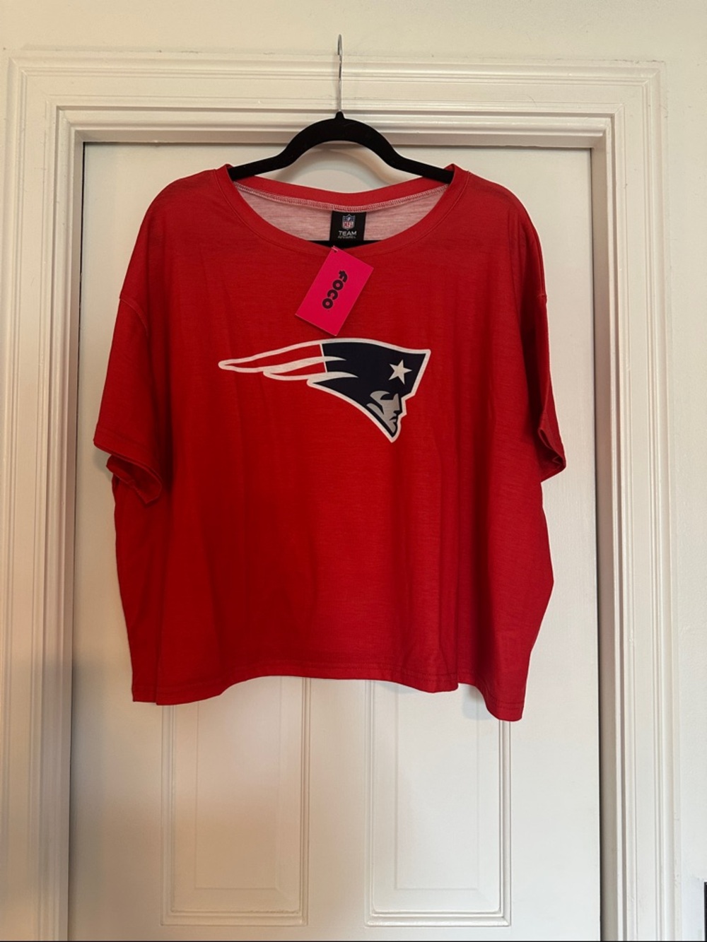 NWT FOCO New England Patriots Big Logo Crop Top in Red Size XL